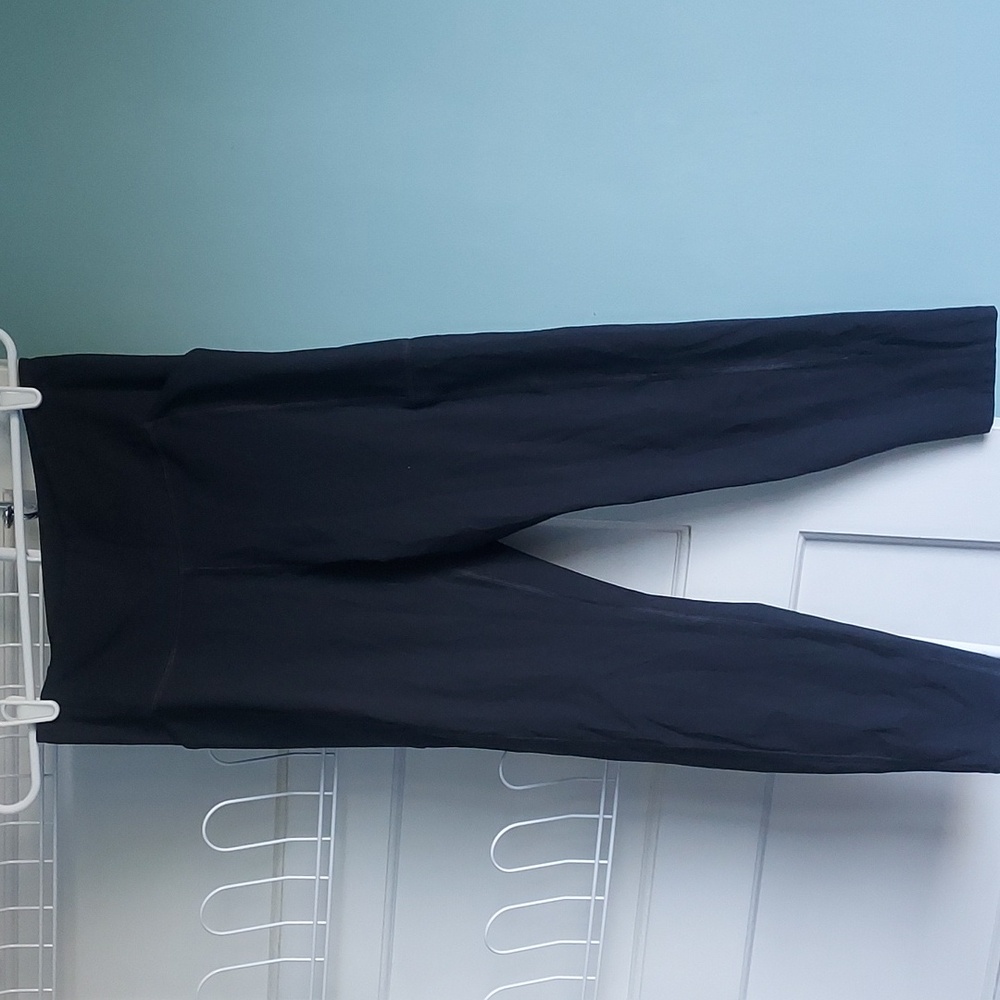 Girlfriend Collective Black High Waisted Side Pocket Leggings Size Large Active